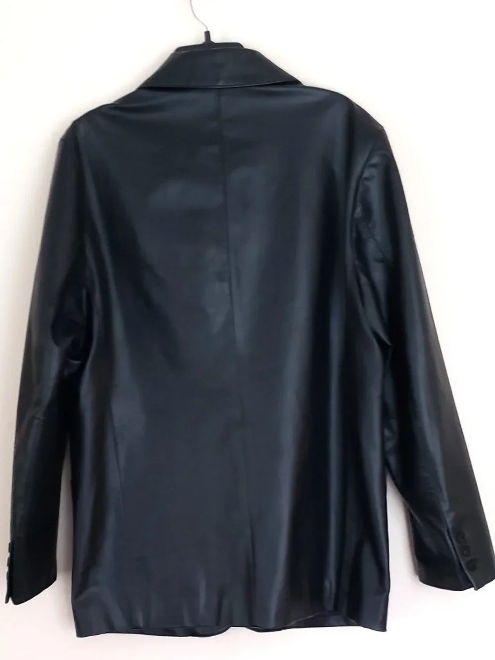 New Gap Men’s Size M Black 100% Genuine Leather Lining 3-Button Blazer/Jacket